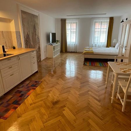 Cozy Stay Brasov Luaran gambar