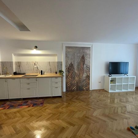 Cozy Stay Brasov Luaran gambar