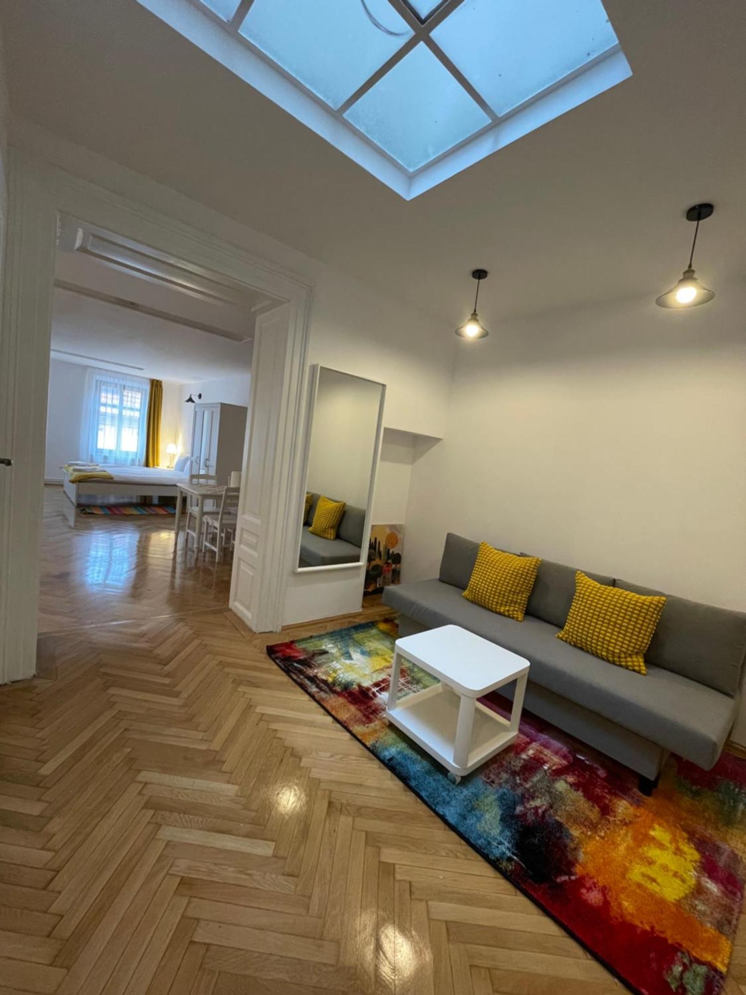 Cozy Stay Brasov Luaran gambar
